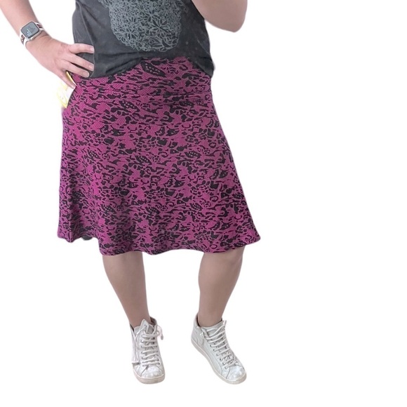 Lucy & Co RoseBud Circle Plum Skirt- NWT- Size Large - Picture 3 of 11